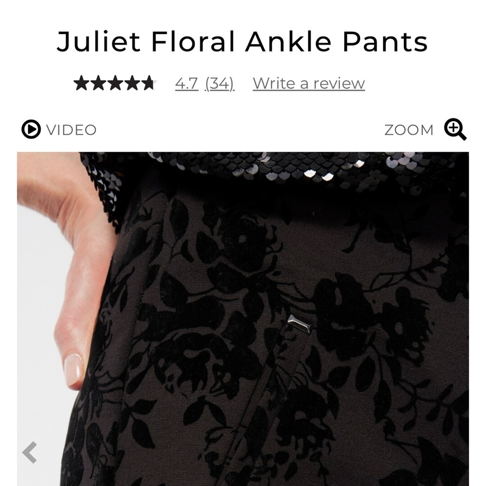 Chico’s So-Slimming 360 Juliet Flocked Blooms Ankle Pant